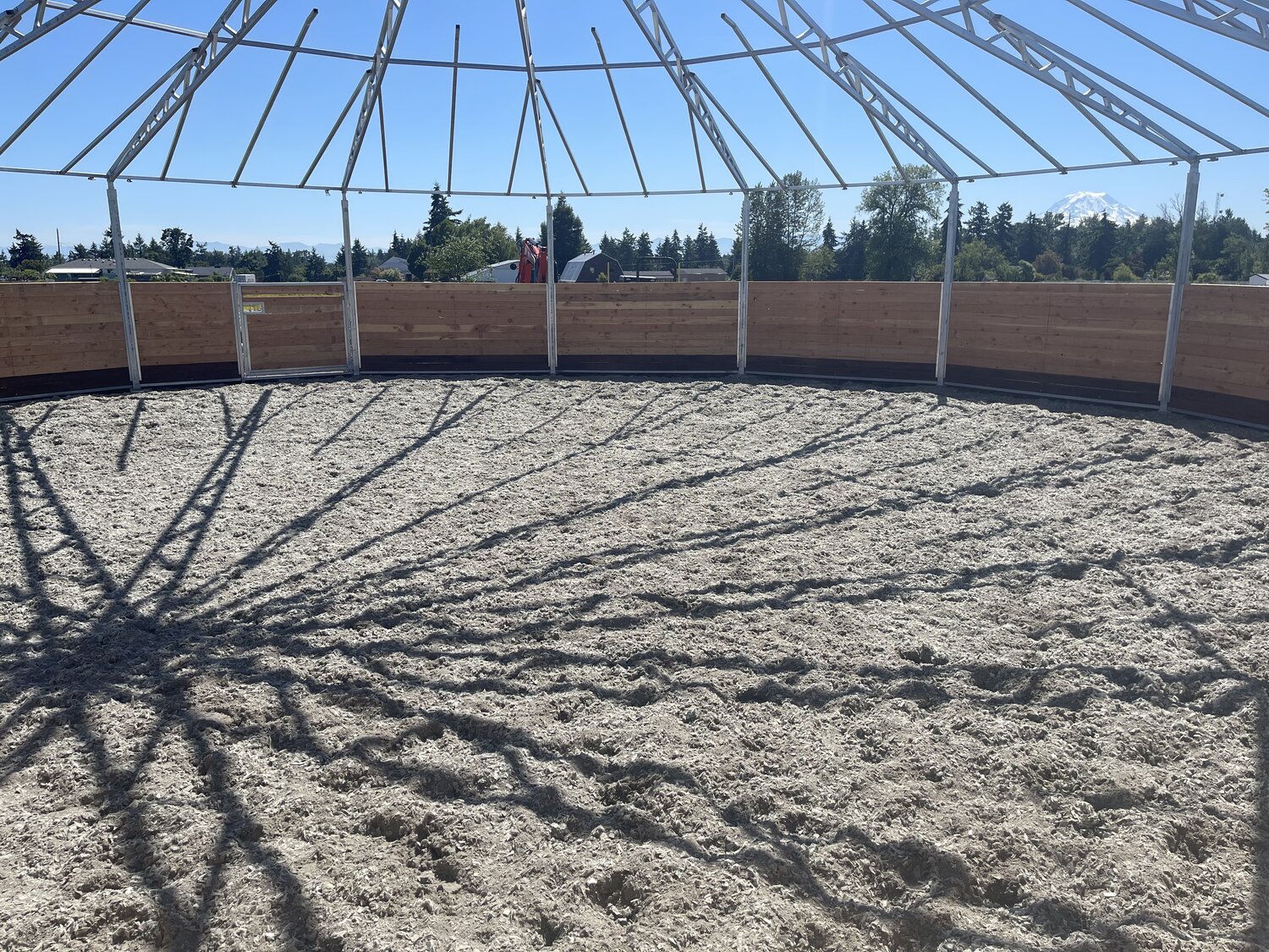 Covered Round Pen Washed Sand with Additive and VersiGrid Base